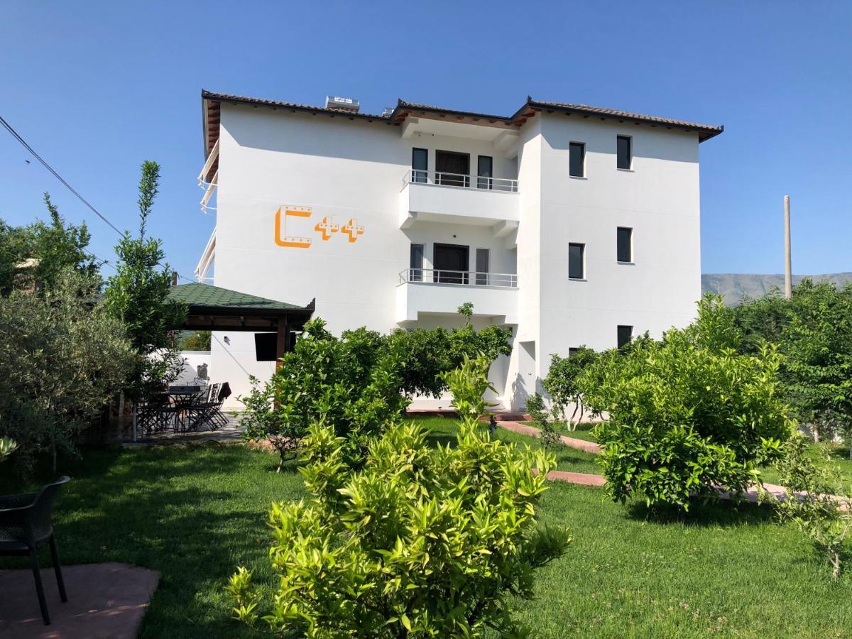 Hotel Vila C Plus Plus Berat Exterior foto